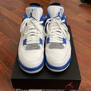 Air Jordan 4 Retro